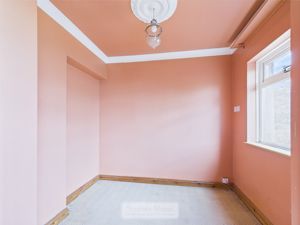 Photo 16- click for photo gallery